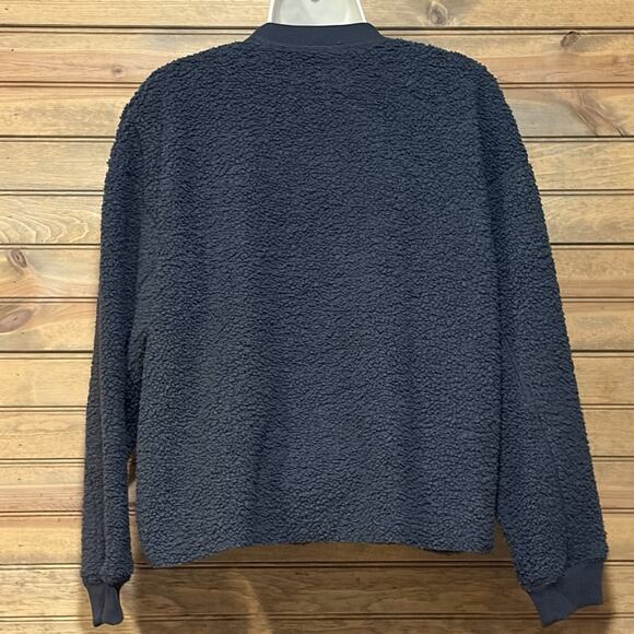 American Eagle Sweater Womens Small Teddy Sherpa Crop Boxy Black Crew Neck - Picture 5 of 9